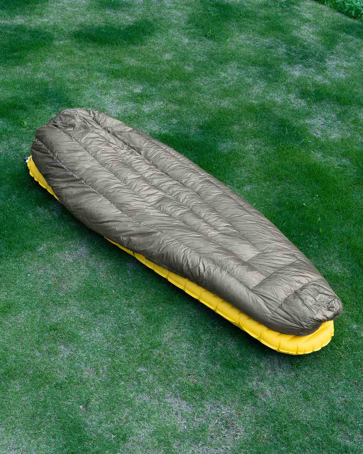Enlightened Equipment Revelation 950 40°F｜より軽くコンパクトなUL