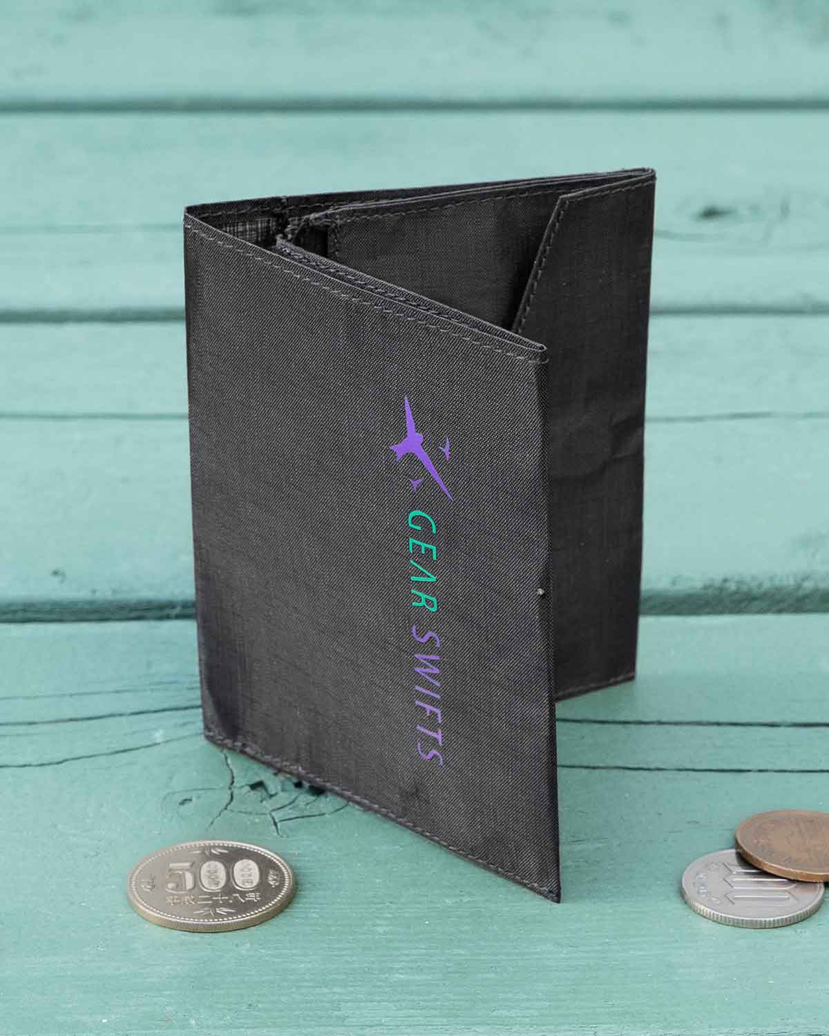 Gear Swifts Minimalist SwiftWallet with Coin｜抜群に使いやすいULウォレット – TARCIT