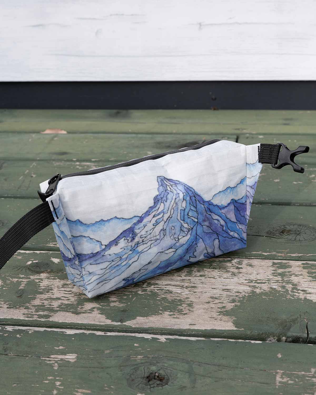 High Tail Designs|Ultralight Fanny Pack|Hannah Beimborn Snow Peak|背面