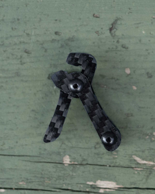 Suluk46 Mikasa ポットリフター Small カーボン|超軽量カーボン製クッカーリフター 製品画像