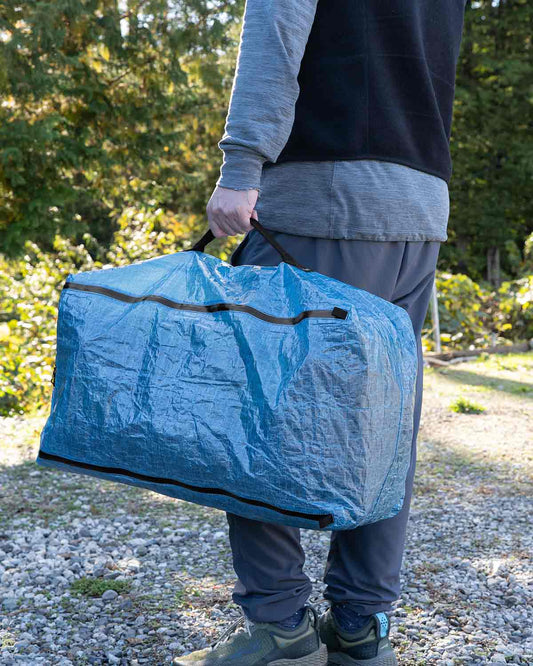Zpacks Deluxe Airplane Case / Pack Cover|キャリーケースとして持ち運ぶイメージ