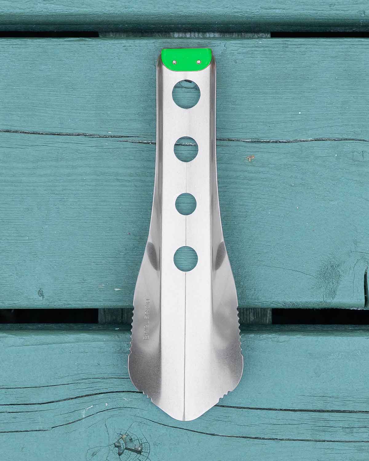 BoglerCo Ultralight Backpacking Trowel｜製品画像（Neon Green）