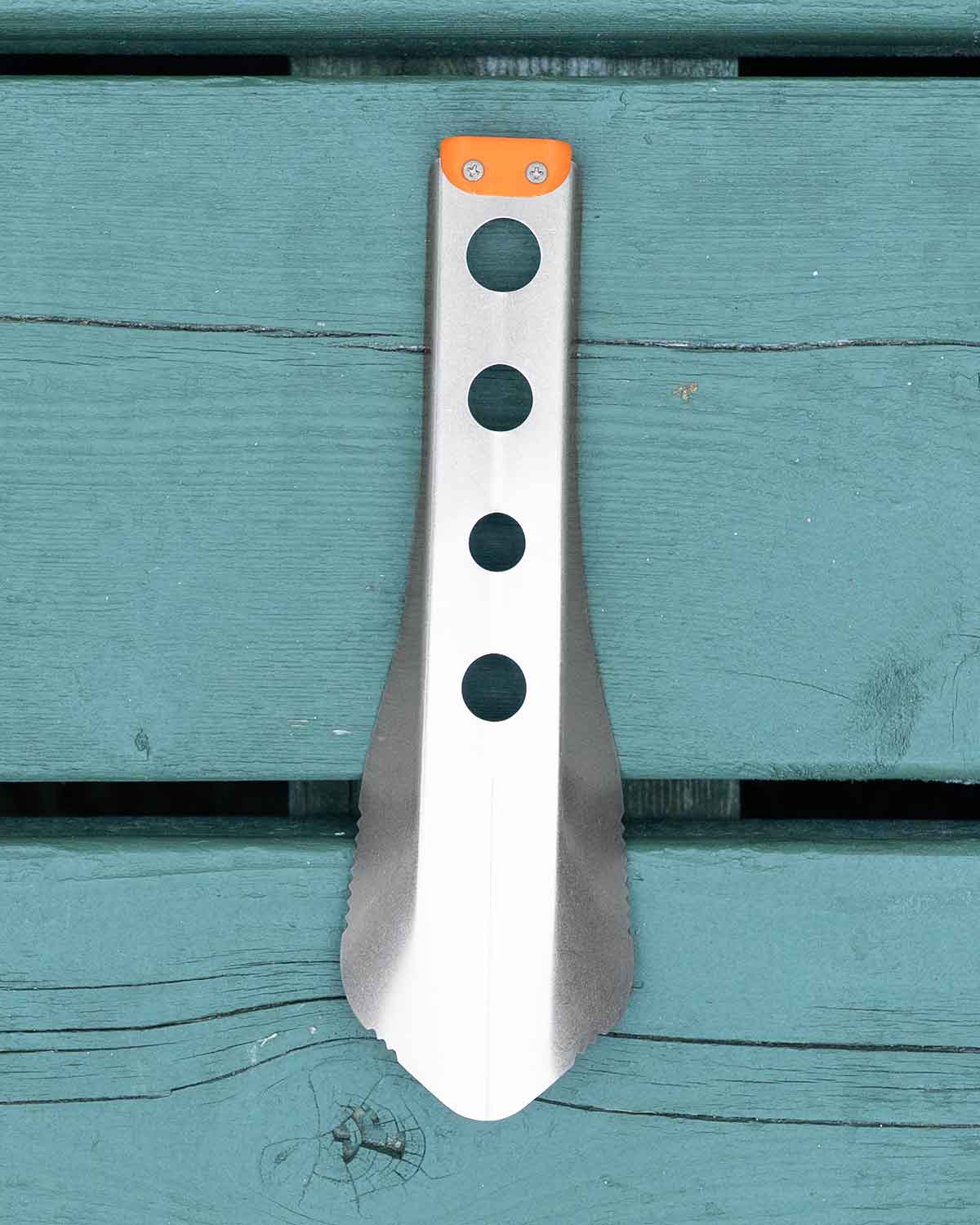BoglerCo Ultralight Backpacking Trowel｜製品画像 背面（Orange）