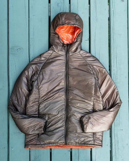 Enlightened Equipment Men's Torrid Jacket（Graphite）｜製品画像（正面）