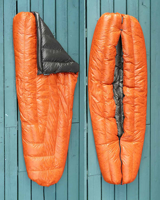 Enlightened Equipment Revelation 850 30°F｜製品画像（Burnt Orange / 正面と背面）