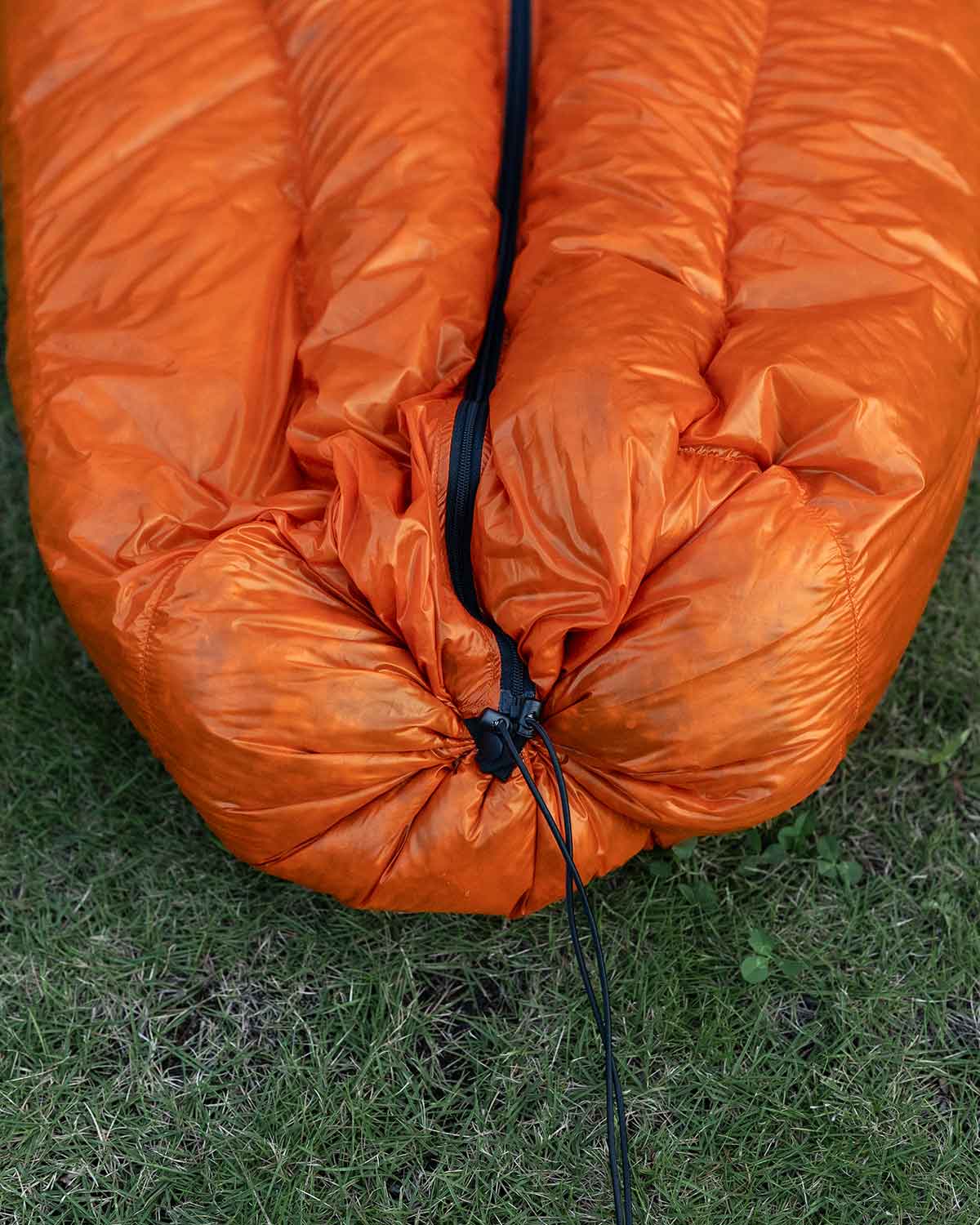 Enlightened Equipment Revelation 850 30°F ｜3.5シーズン対応 UL