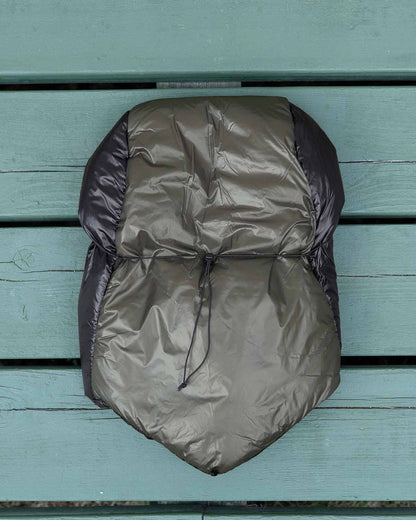Enlightened Equipment Torrid Hood｜製品画像（背面）