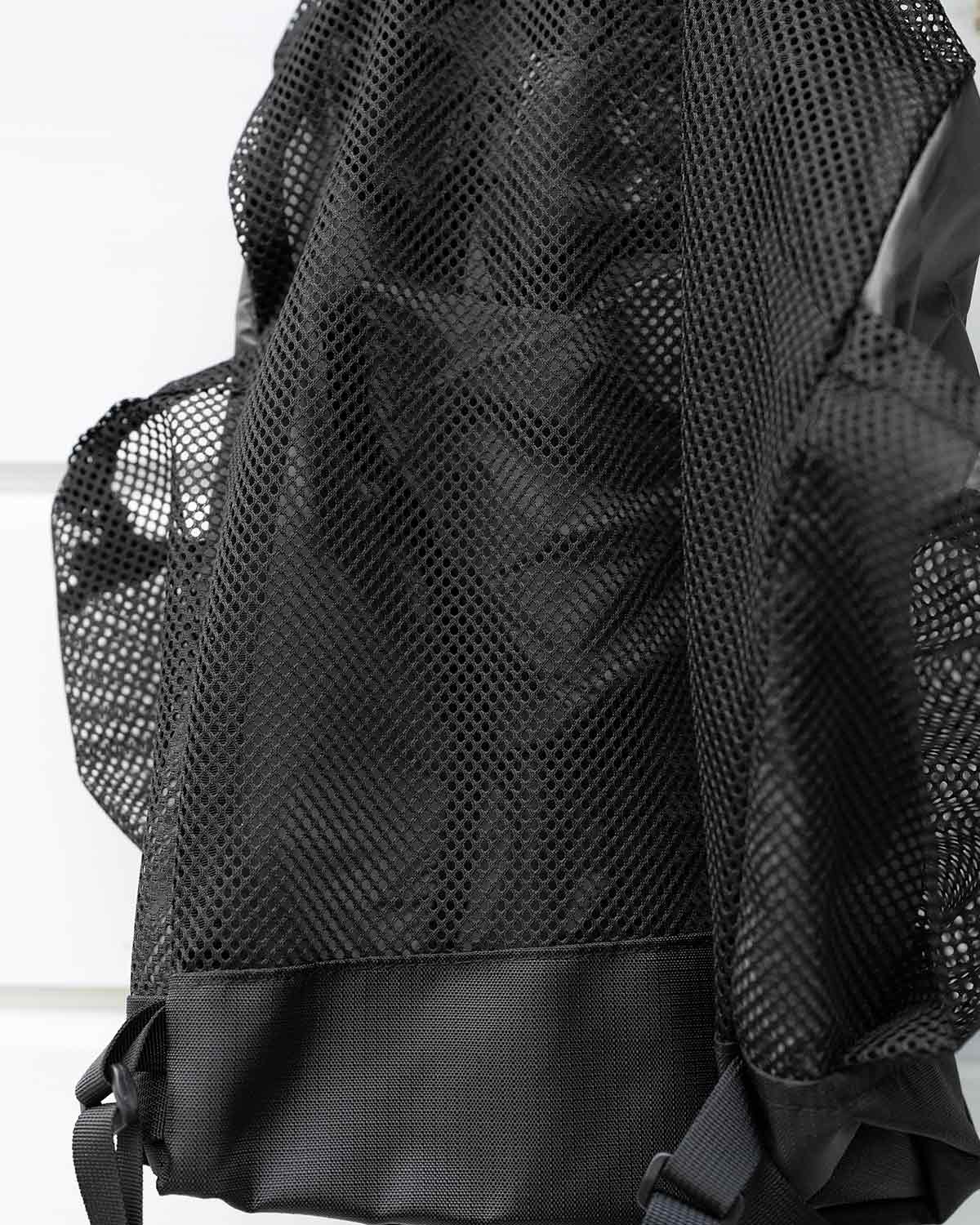 Equinox Parula Ultralite Daypack｜デイハイカーのための軽量17L