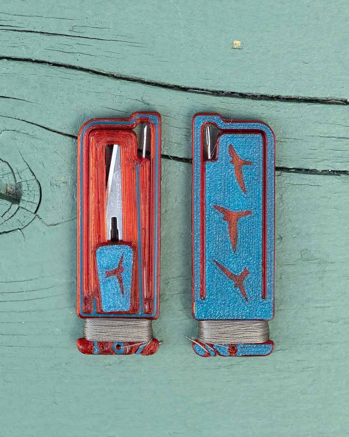 Gear Swifts Scalpel No.11 Sewing Kit｜製品画像（Blue / Red）