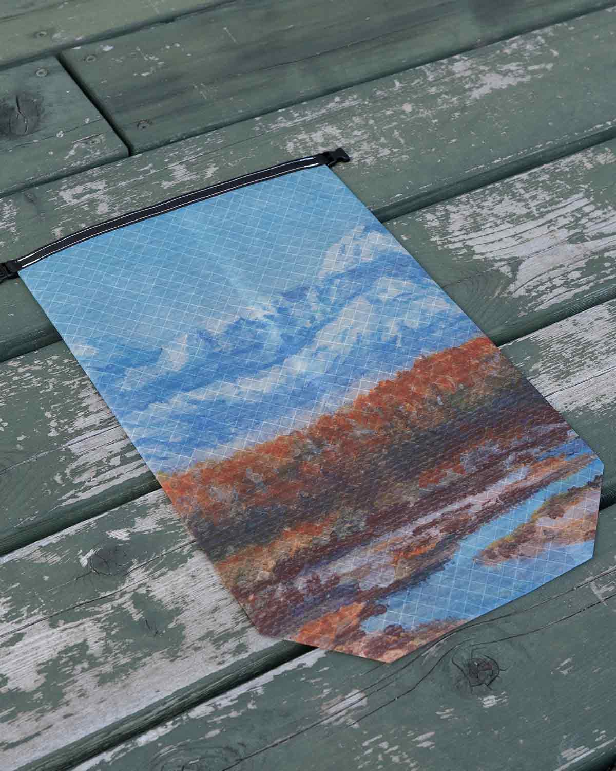 High Tail Designs TX50 Stuff Sacks Medium｜Hannah Beimborn Denali｜プリントディテール