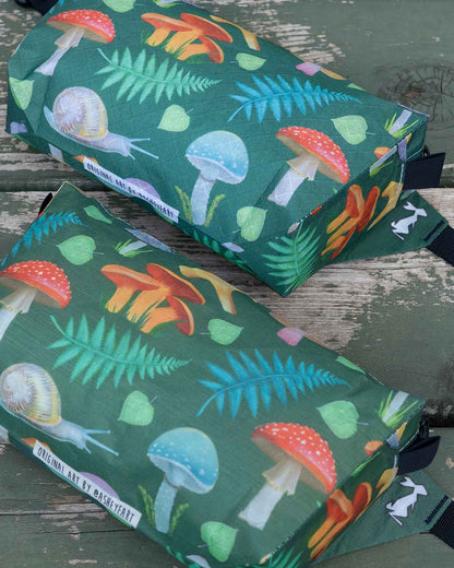 High Tail Designs Ultralight Fanny Pack｜Ash Ryan Forest Mushroom｜素材感・色味の参考（1Lモデル）