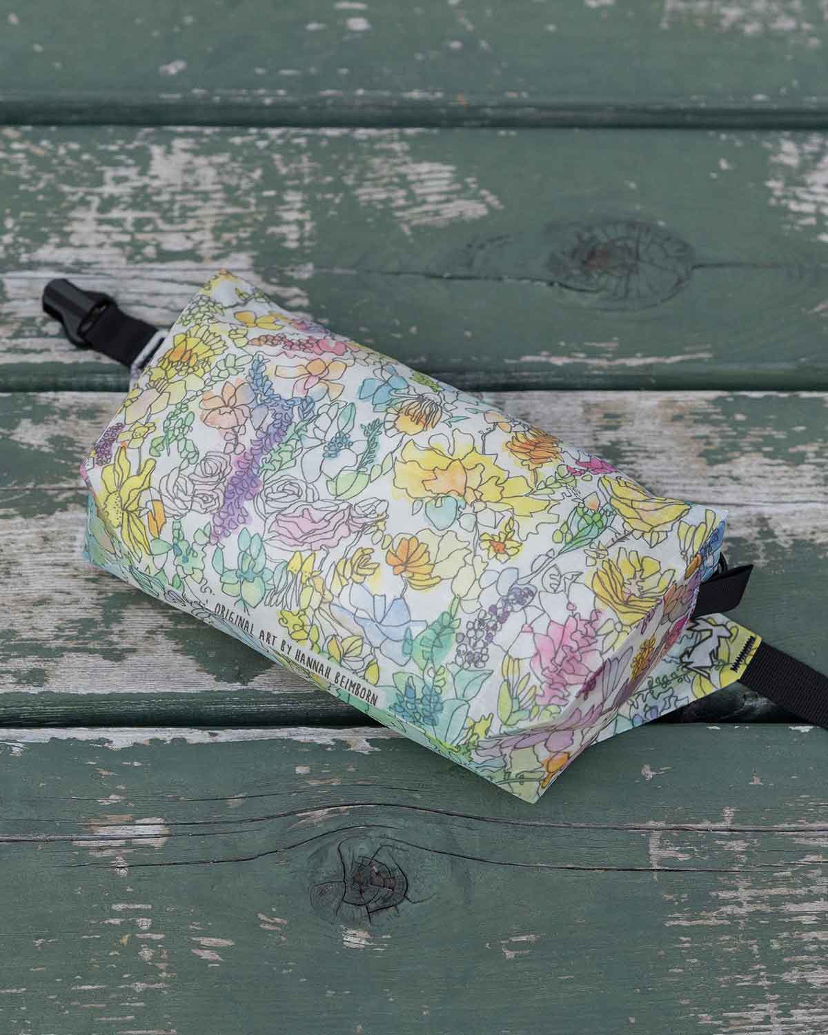 High Tail Designs｜Ultralight Fanny Pack｜Hannah Beimborn Wildflowers｜DCFモデル 製品画像