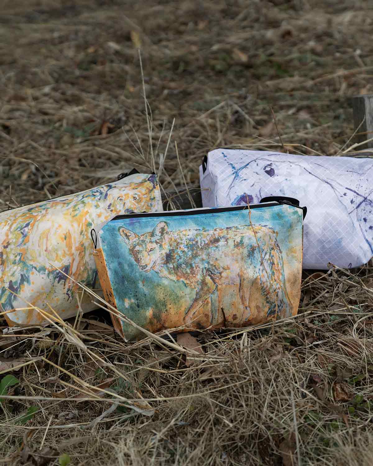 High Tail Designs Ultralight Fanny Pack v1.5｜Andrew Marshall｜Coyote Grizzly Bear Curious Hawk