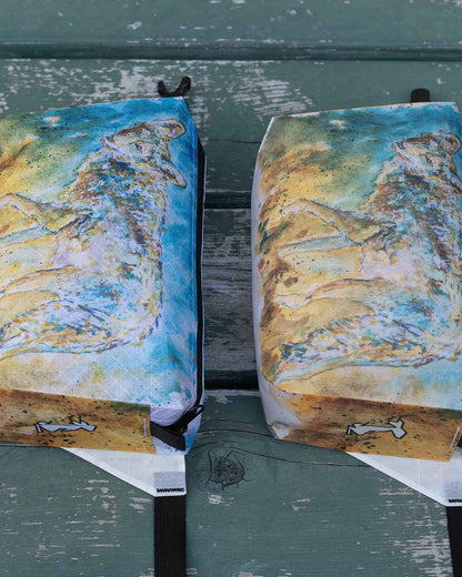 High Tail Designs Ultralight Fanny Pack v1.5｜Andrew Marshall Coyote｜DCFとTX95の素材感・色味比較