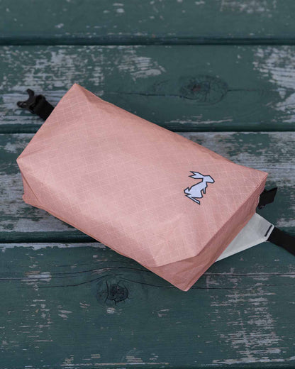 High Tail Designs Ultralight Fanny Pack v1.5｜Coral｜TX95モデル 製品外観