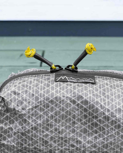Mountain Laurel Designs Dopp Kit Bag｜Ultra 80X ジッパープルのディテール