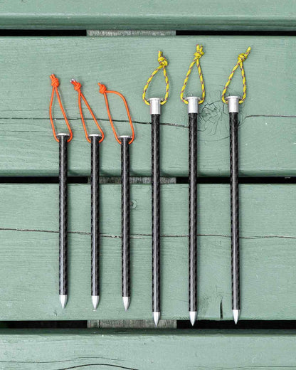 Mountain Laurel Designs Carbon Fiber NanoNail Tent Stakes｜6.5インチ・8.5インチの製品画像