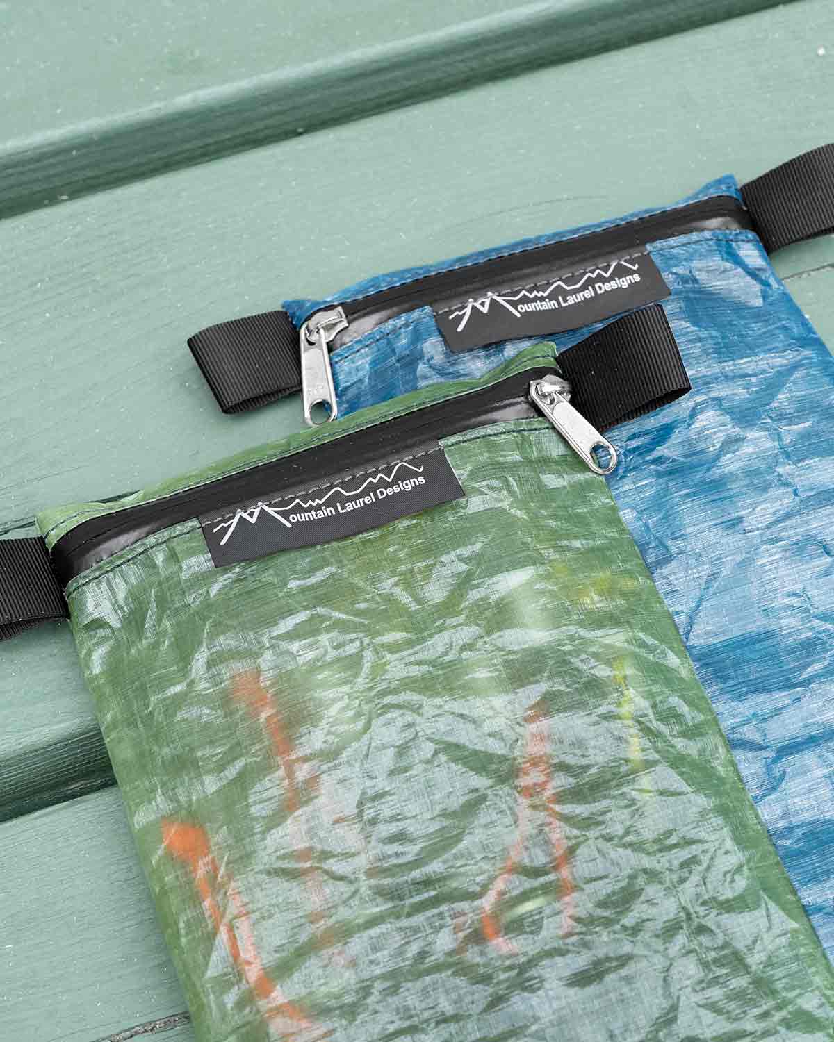 Mountain Laurel Designs DCF Zip Stake Sack｜DCF素材と止水ジッパーのディテール