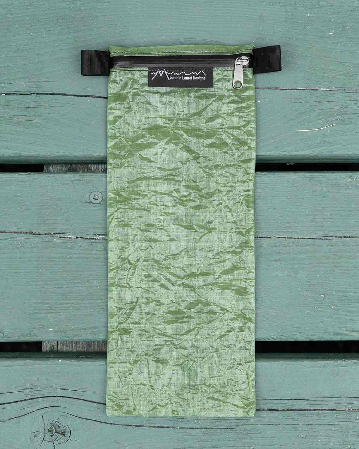 Mountain Laurel Designs DCF Zip Stake Sack｜Green 製品画像
