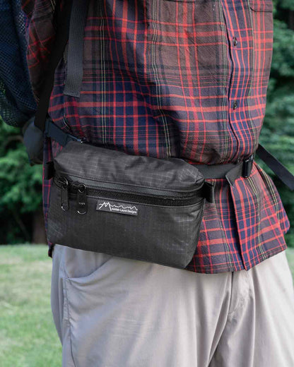 Mountain Laurel Designs Pack Pockets｜ウエストベルトに装着した使用イメージ