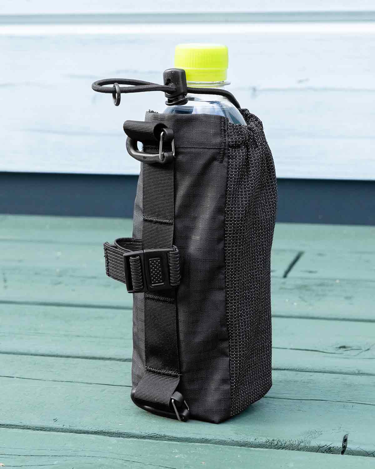 Mountain Laurel Designs Shoulder Bottle Pocket｜背面のディテール