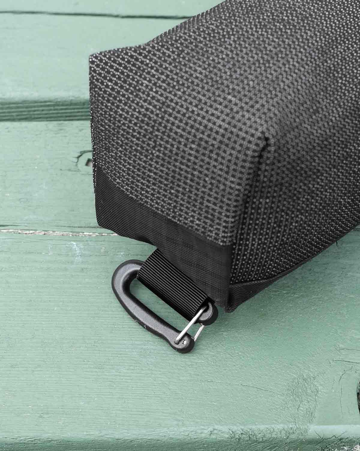 Mountain Laurel Designs Shoulder Gear Pocket｜Gフックのディテール