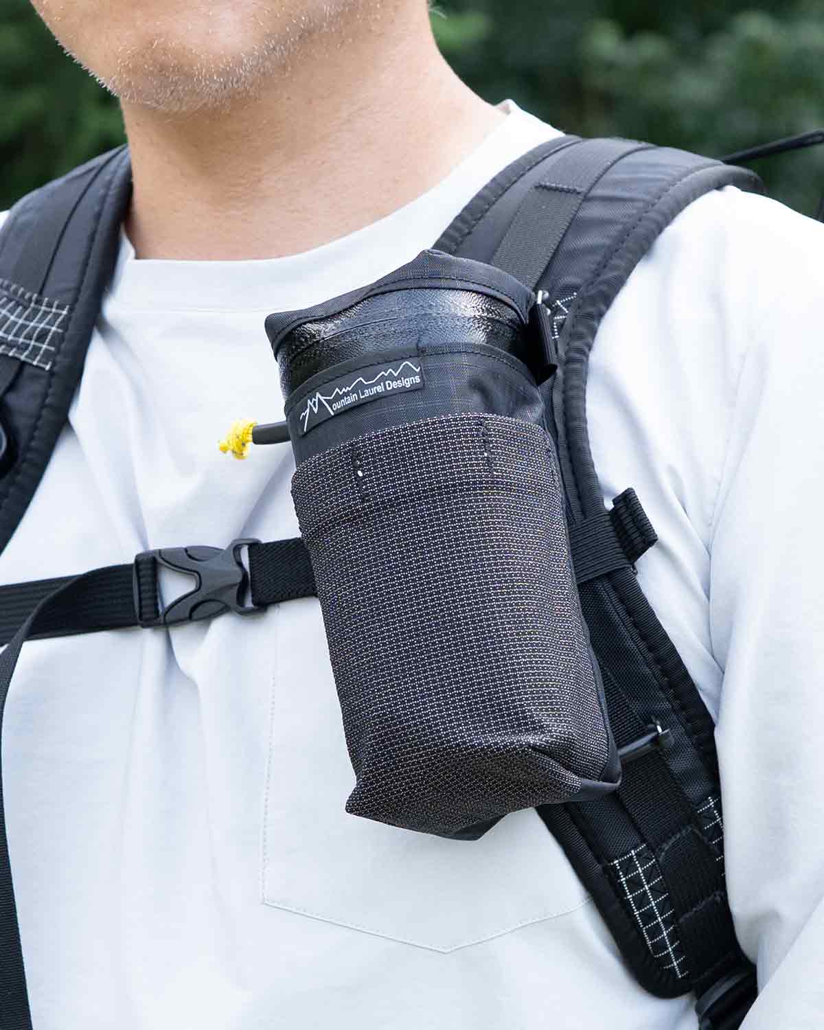Mountain Laurel Designs Shoulder Gear Pocket｜バックパックへの装着イメージ