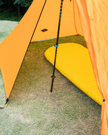Mountain Laurel Designs SoloMid XL Orange｜オフセット設計の内部使用イメージ