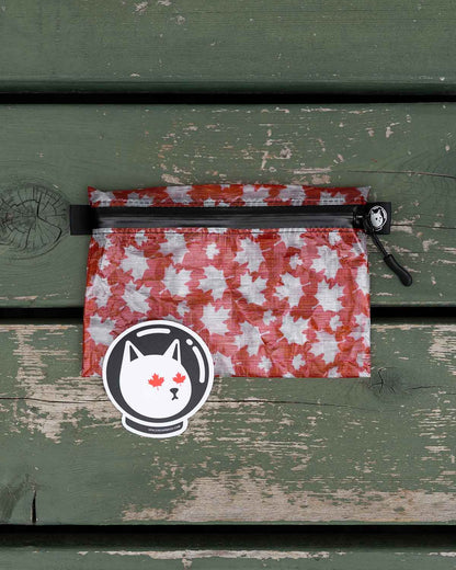 Space Bear Bags O CANADA 限定ポーチ｜カナダ限定メープルリーフステッカー 詳細画像