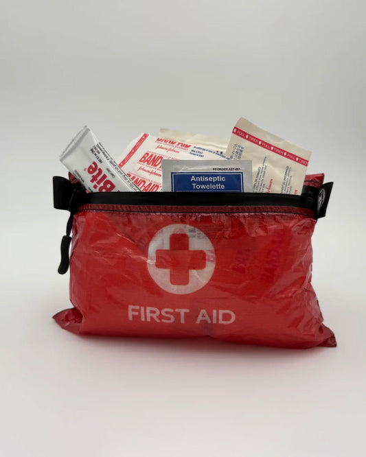 Space Bear Bags Dyneema First Aid Pouch｜使用イメージ