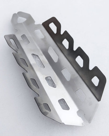 Suluk46 Olik チタン製スノーステーク｜公式製品画像 T字断面形状の軽量スノーペグ