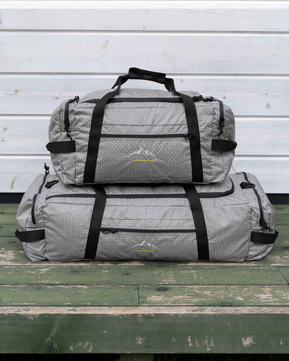 ULA Equipment DLX Duffle Bag｜Grey 45L・70L サイズ比較（製品画像）