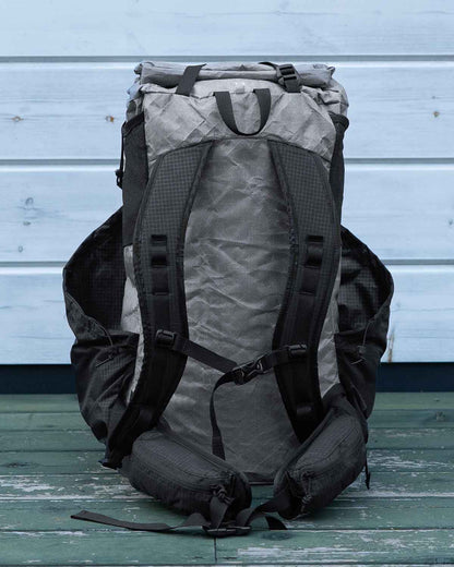 ULA Equipment Nexus｜製品画像 背面（Silverado／ULTRA X）