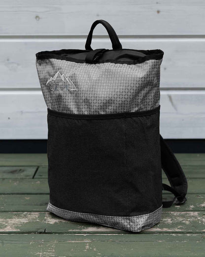ULA Equipment ROBIC PACKRAT（ロビック・パックラット） Gray｜製品画像 斜め