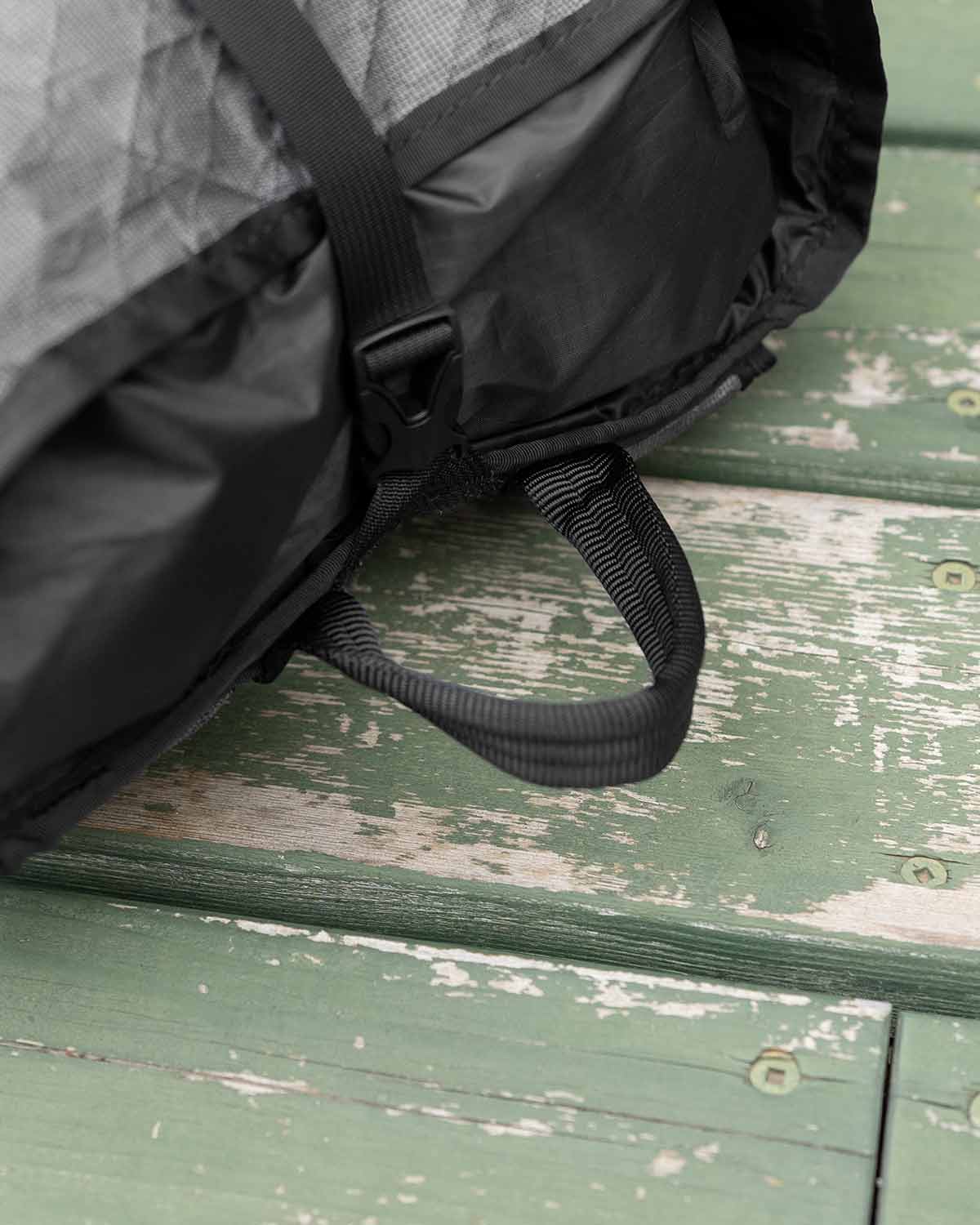 ULA Equipment Ultra Packrat｜詳細画像 上部 持ち手
