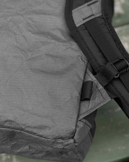 ULA Equipment ULTRA PACKRAT｜詳細画像 背面 ヒップベルト装着用ループ