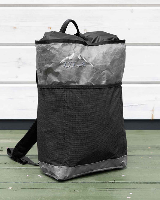 ULA Equipment Ultra Packrat｜製品画像 刺繍ロゴ