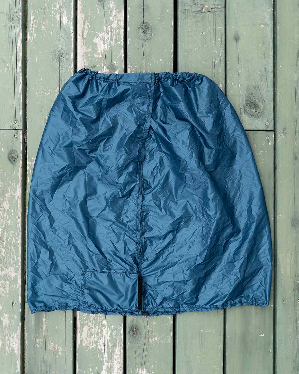 ULA Equipment Rain Kilt｜製品画像（Navy・背面）