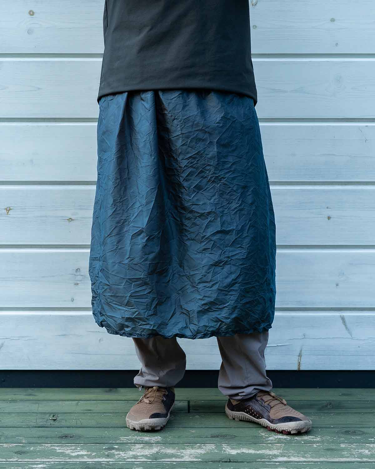 ULA Equipment Rain Kilt｜着用イメージ（Navy）