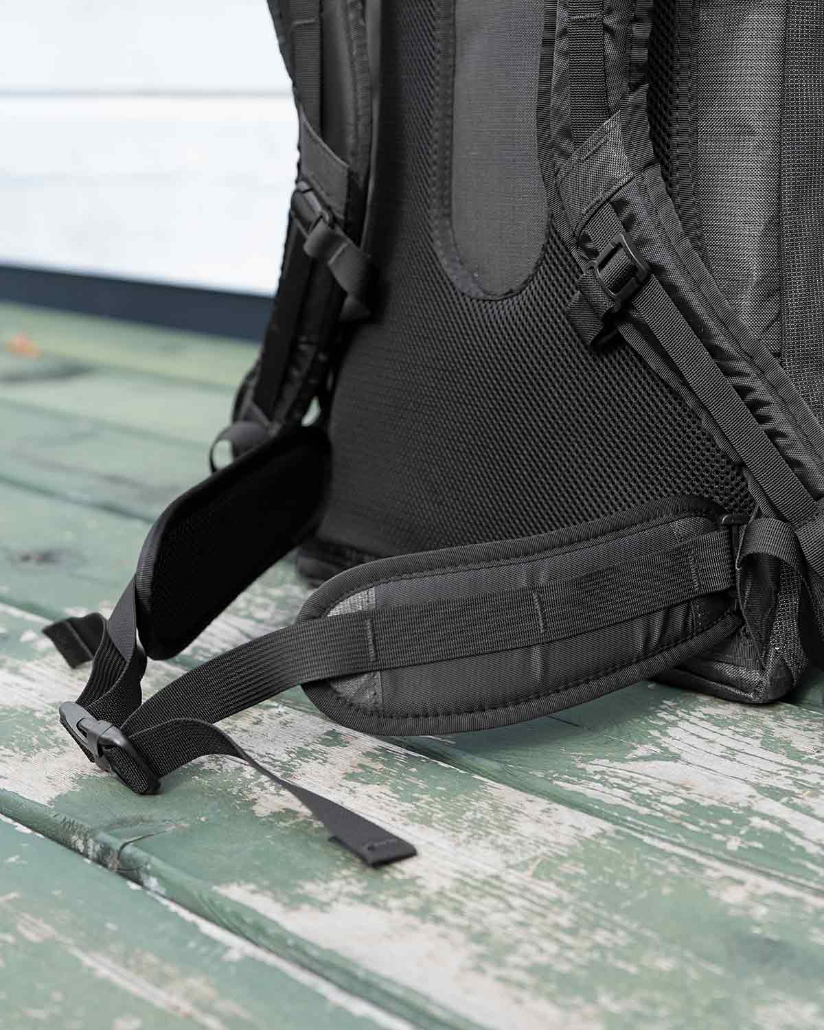 ULA Equipment Removable 1″ Hipbelt｜装着イメージ