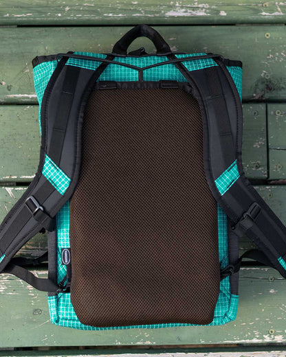 Vaucluse Mesh Sleeve（Coyote Brown）｜装着イメージ（正面ビュー）