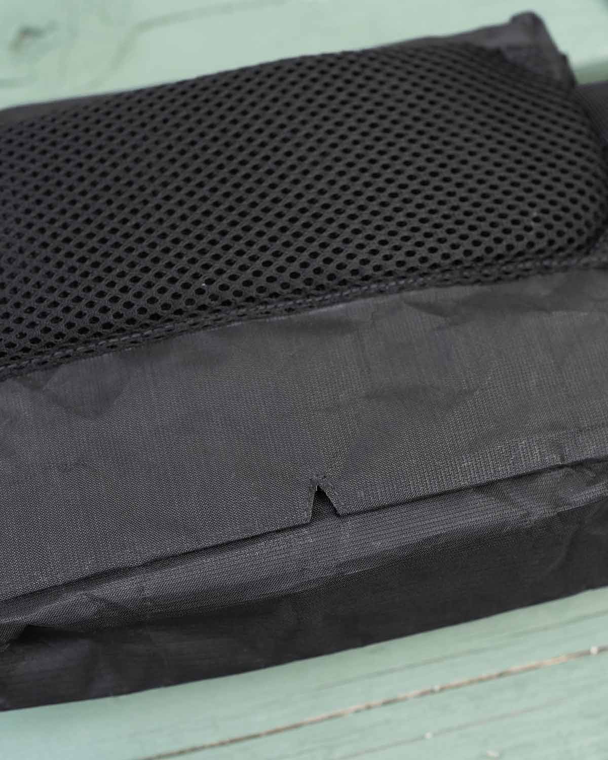 Zpacks Front Utility Pack Accessory｜背面のディテール