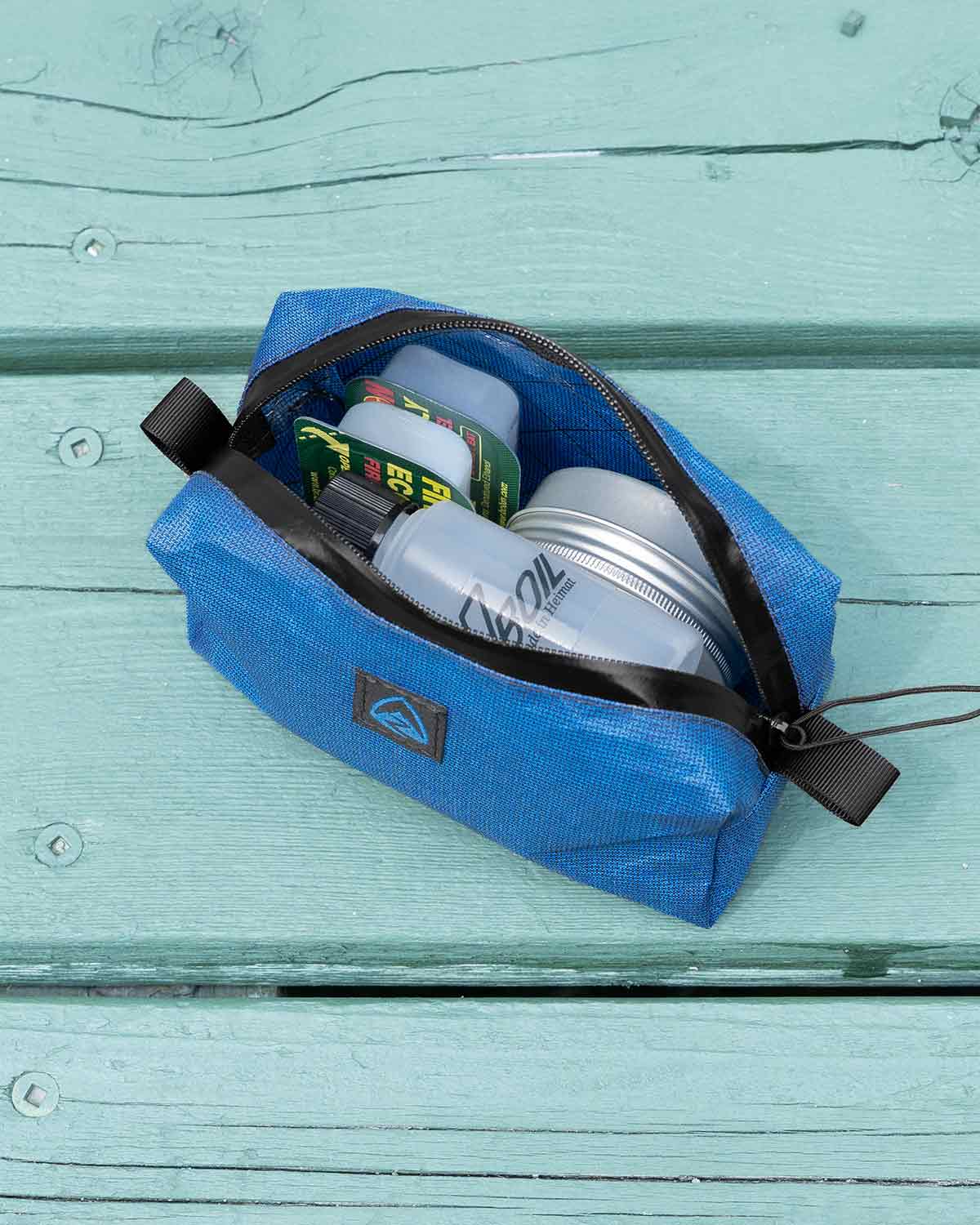 Zpacks Itty Bitty Ditty Bag｜ストーブまわりの小物収納イメージ