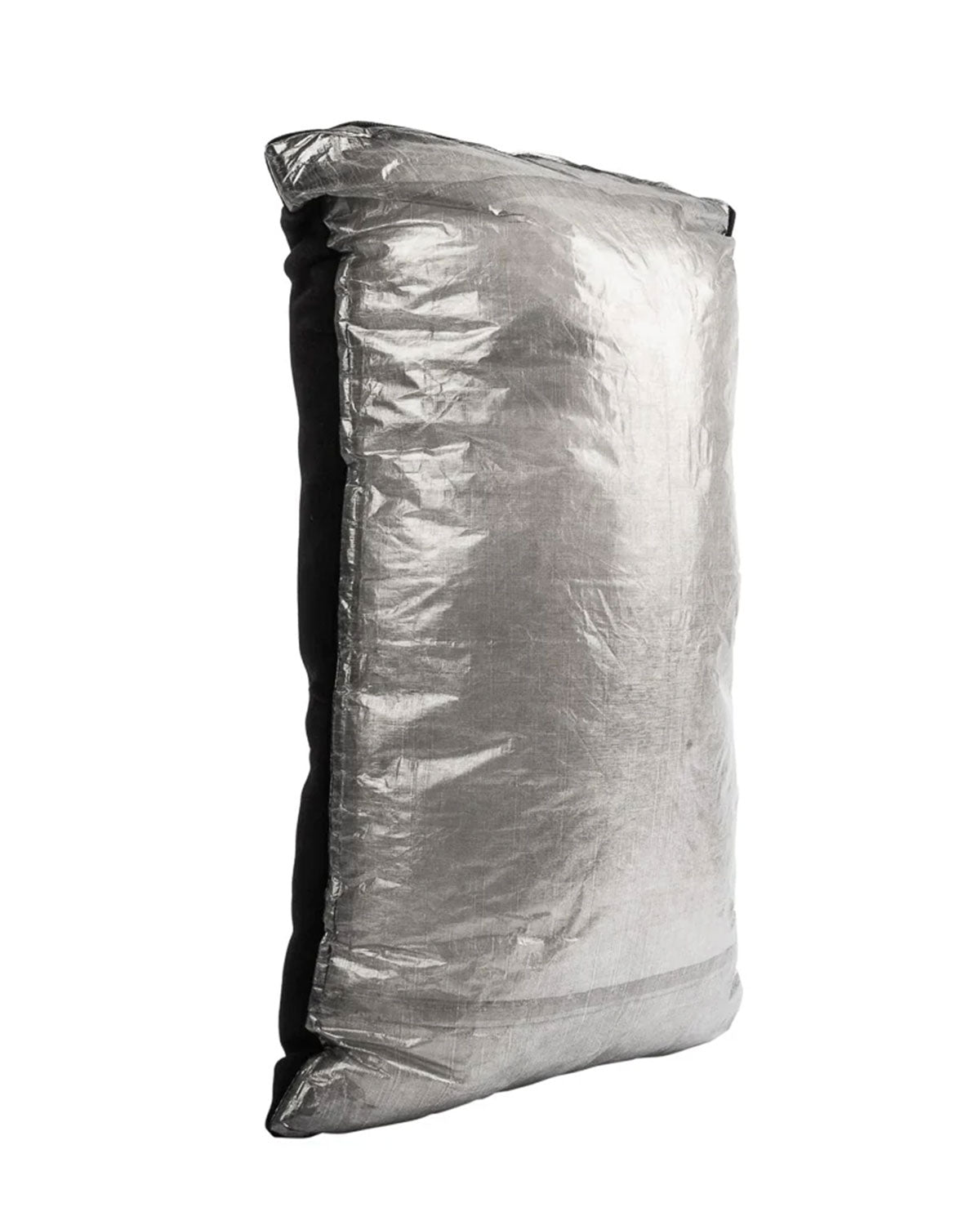 Zpacks Dyneema Medium Pillow Dry Bag 5.6L 公式製品画像 軽量防水スタッフサック 枕にもなるULギア