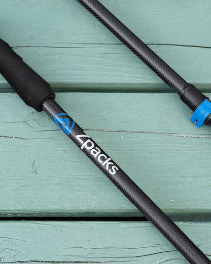 Zpacks Minimalist Trekking Pole｜カーボンシャフトの素材感
