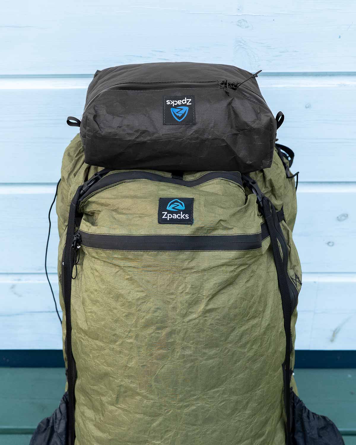 Zpacks Multi-Pack｜リッドとしてバックパック上部に取り付けた使用イメージ