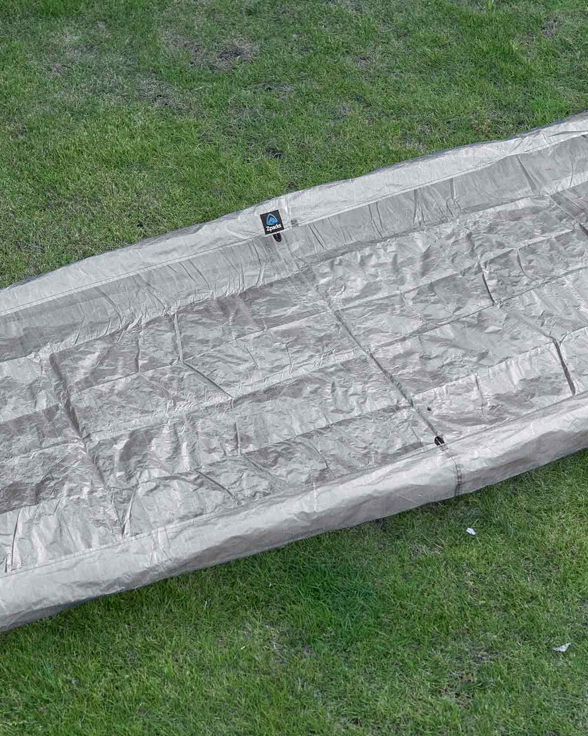 Zpacks Solo Bathtub Groundsheet｜DCF製バスタブ型グランドシート 立ち上がり部分のディテール