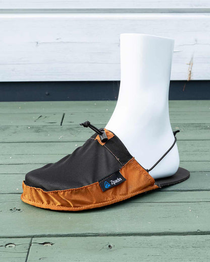 Zpacks Ultralight Camp Shoes｜製品画像（Burnt Orange）