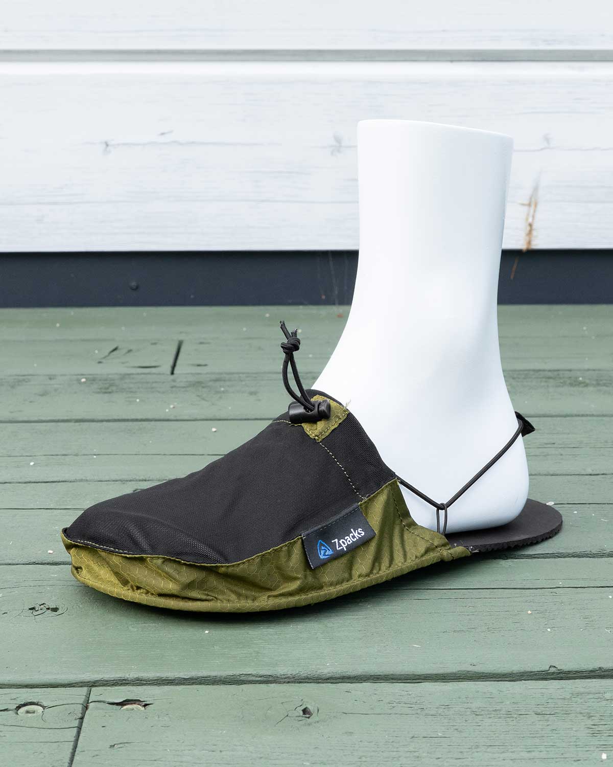 Zpacks Ultralight Camp Shoes｜製品画像（Olive Drab）